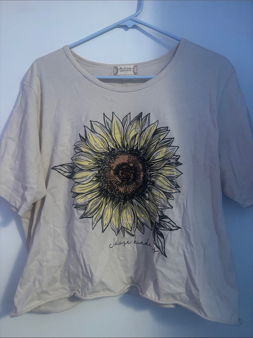 Altar'd State Cream Sunflower Graphic Tee